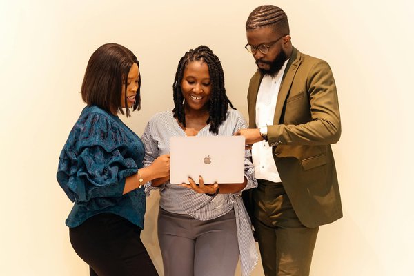 Elevate your cybersecurity: top training programs to boost awareness for uk enterprises